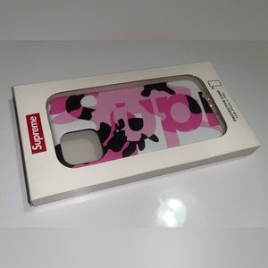 SUPREME iPhone 11 Pro Pink Camo Protective Case Brand New